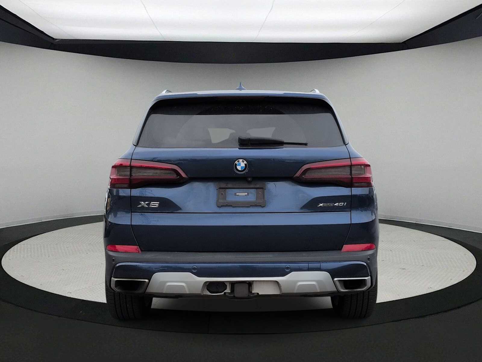 Thumbnail: 2021 BMW X5 - 7