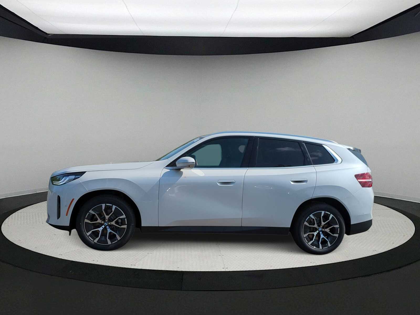 Thumbnail: 2025 BMW X3 - 5