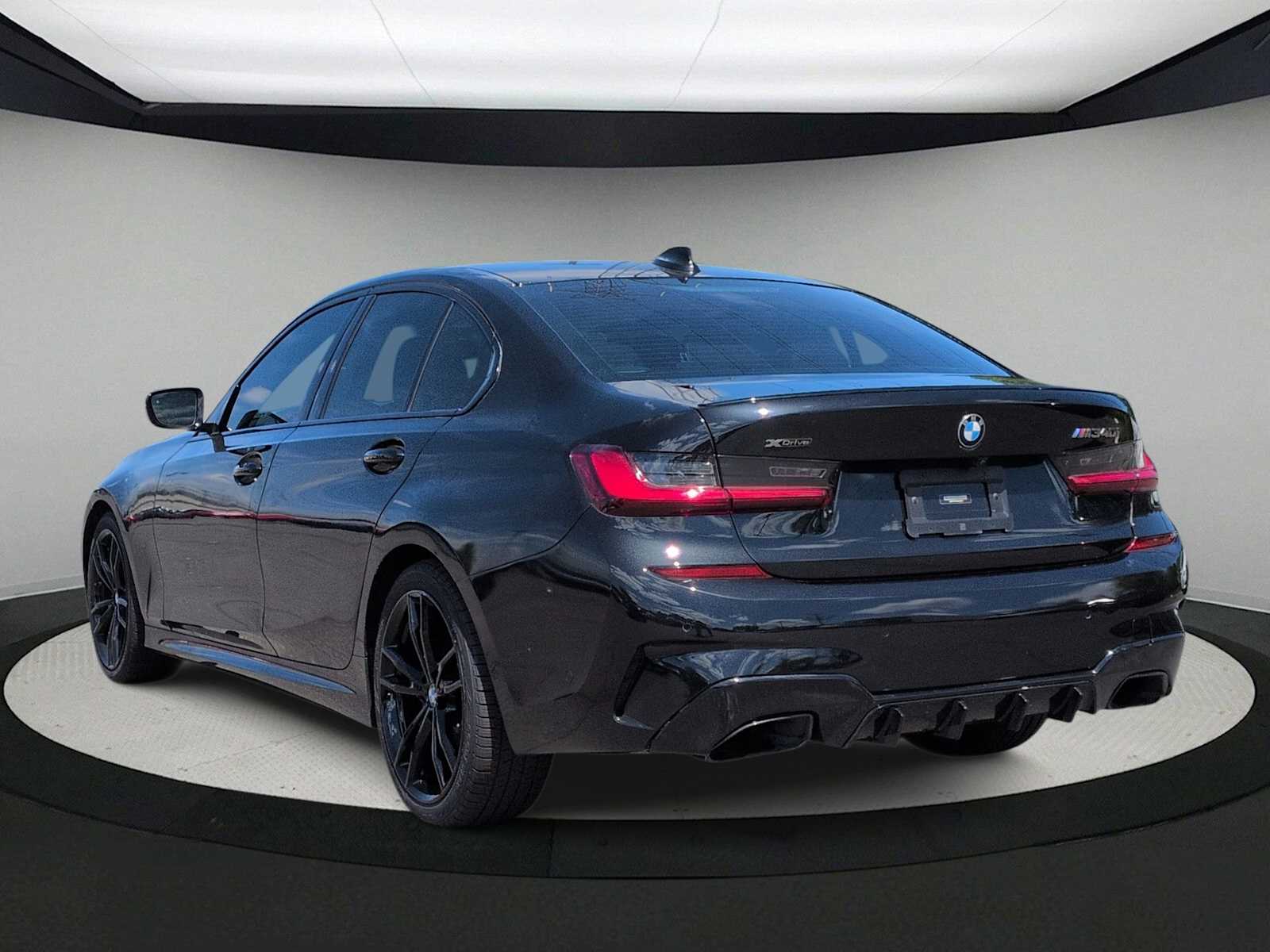 Thumbnail: 2022 BMW 3 Series - 6
