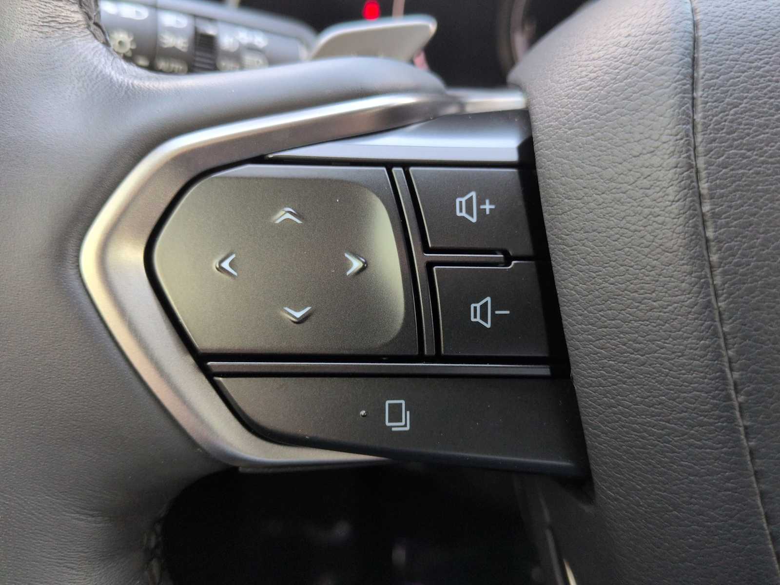 Thumbnail: 2023 Lexus RX - 26