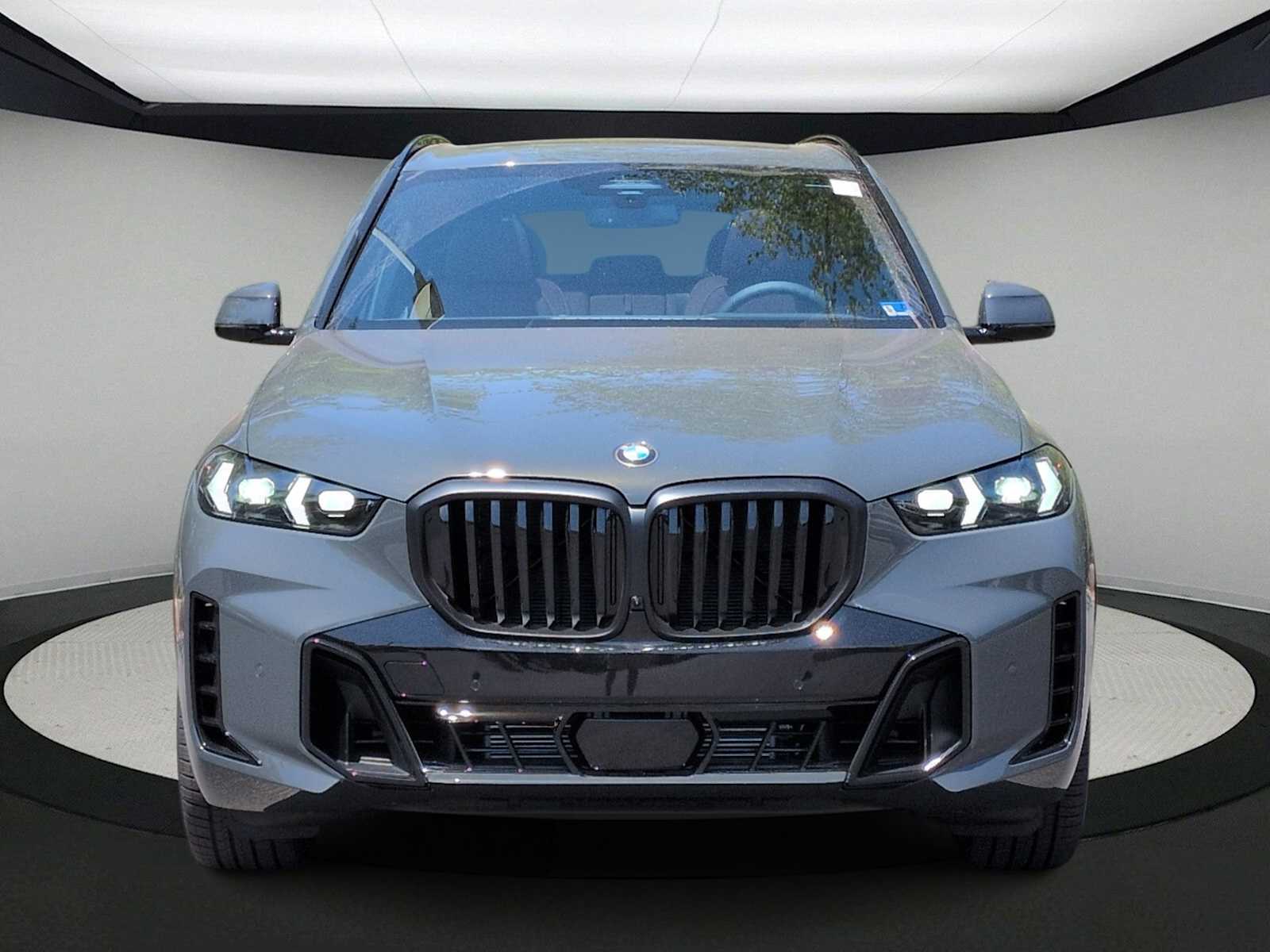 Thumbnail: 2026 BMW X5 - 3
