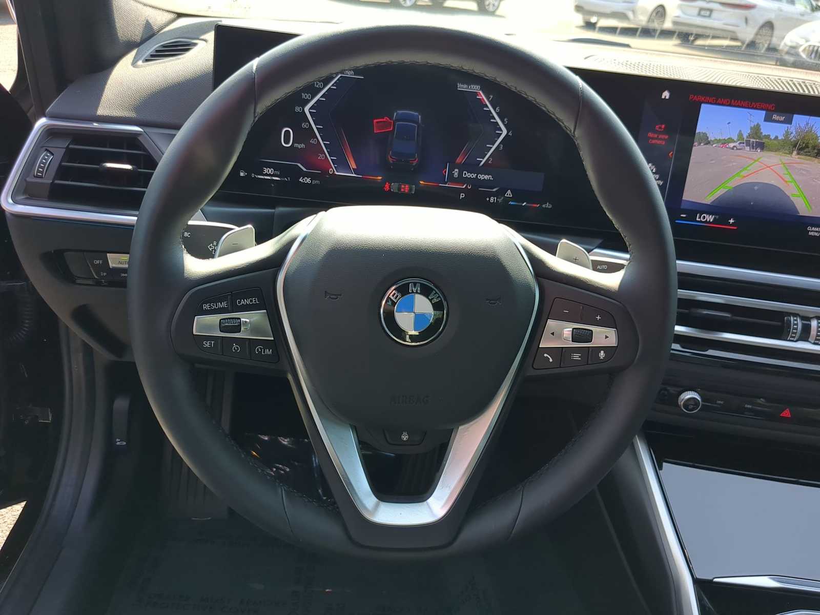 Thumbnail: 2024 BMW 3 Series - 25