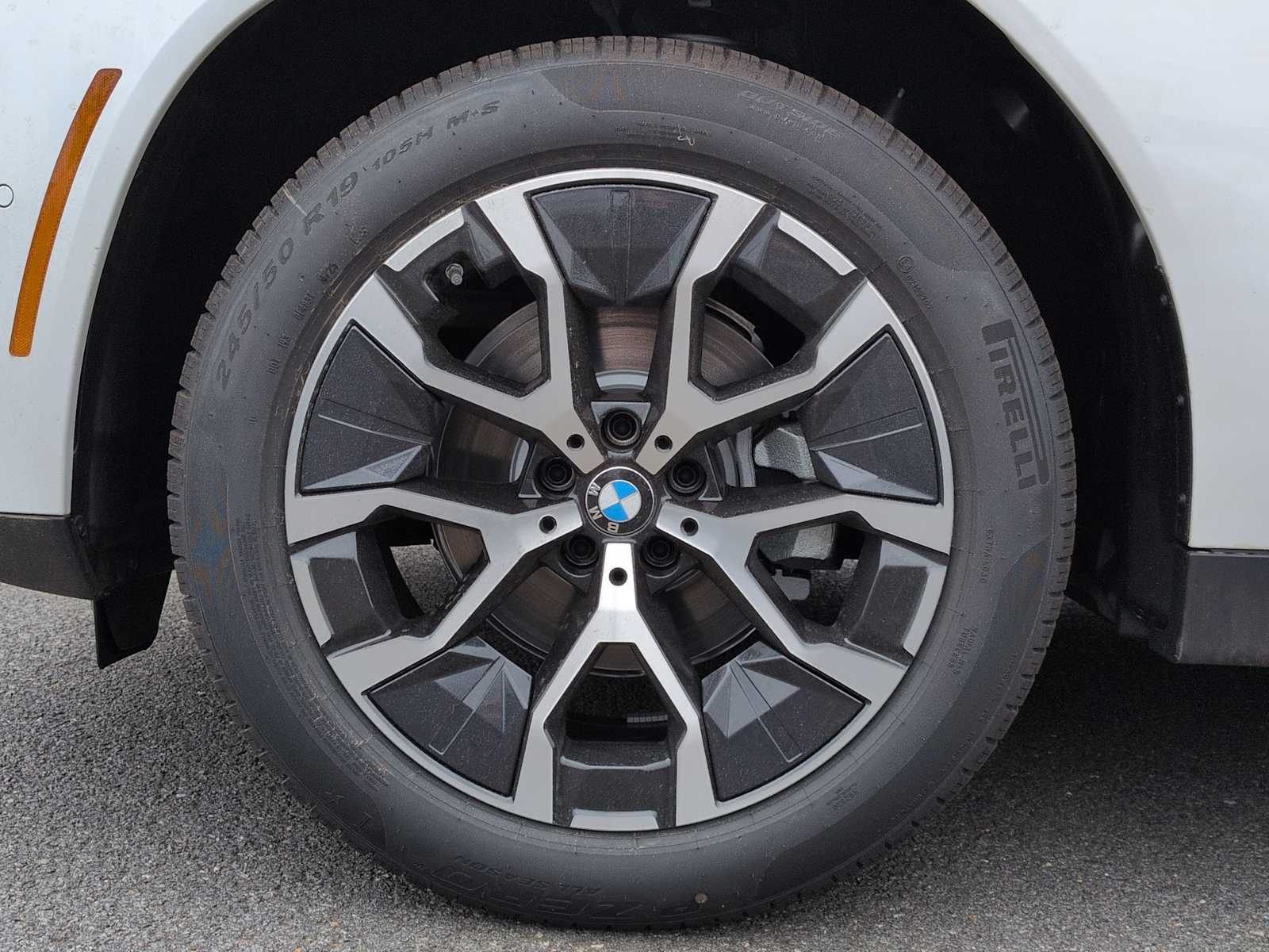 Thumbnail: 2026 BMW X3 - 14