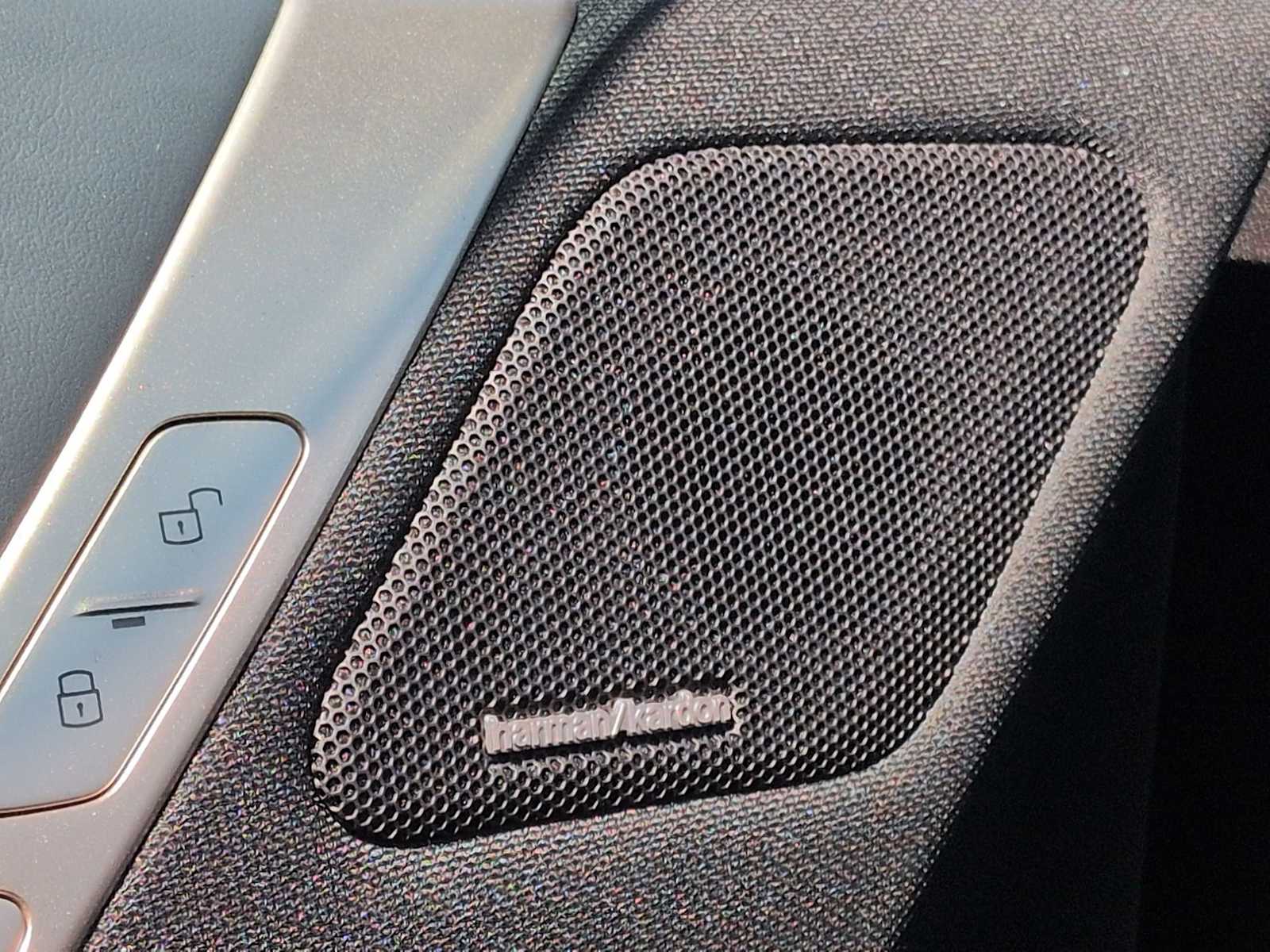 Thumbnail: 2026 BMW iX - 32