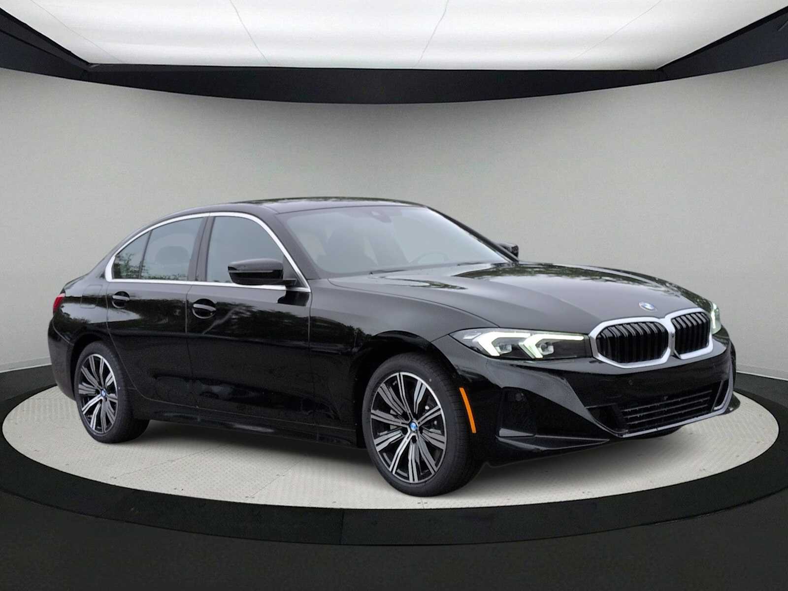 Thumbnail: 2026 BMW 3 Series - 2