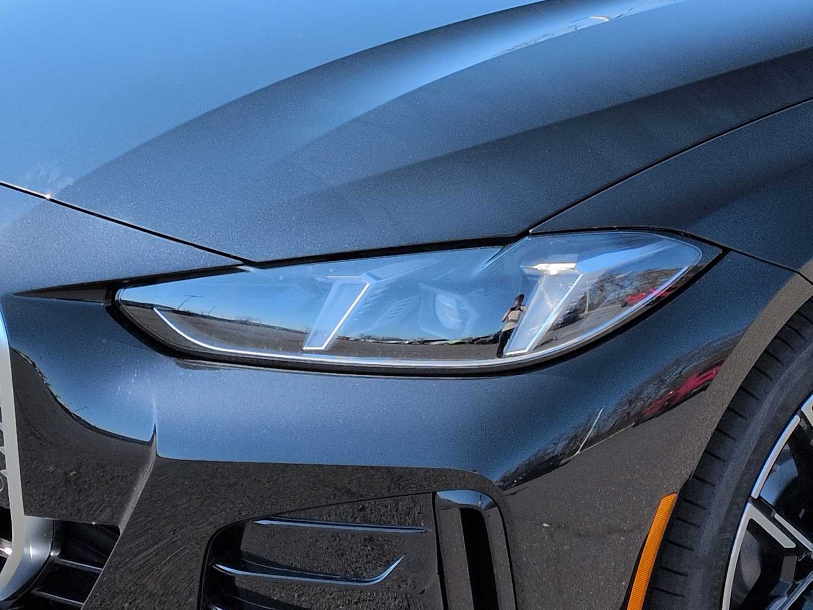 Thumbnail: 2026 BMW i4 - 11