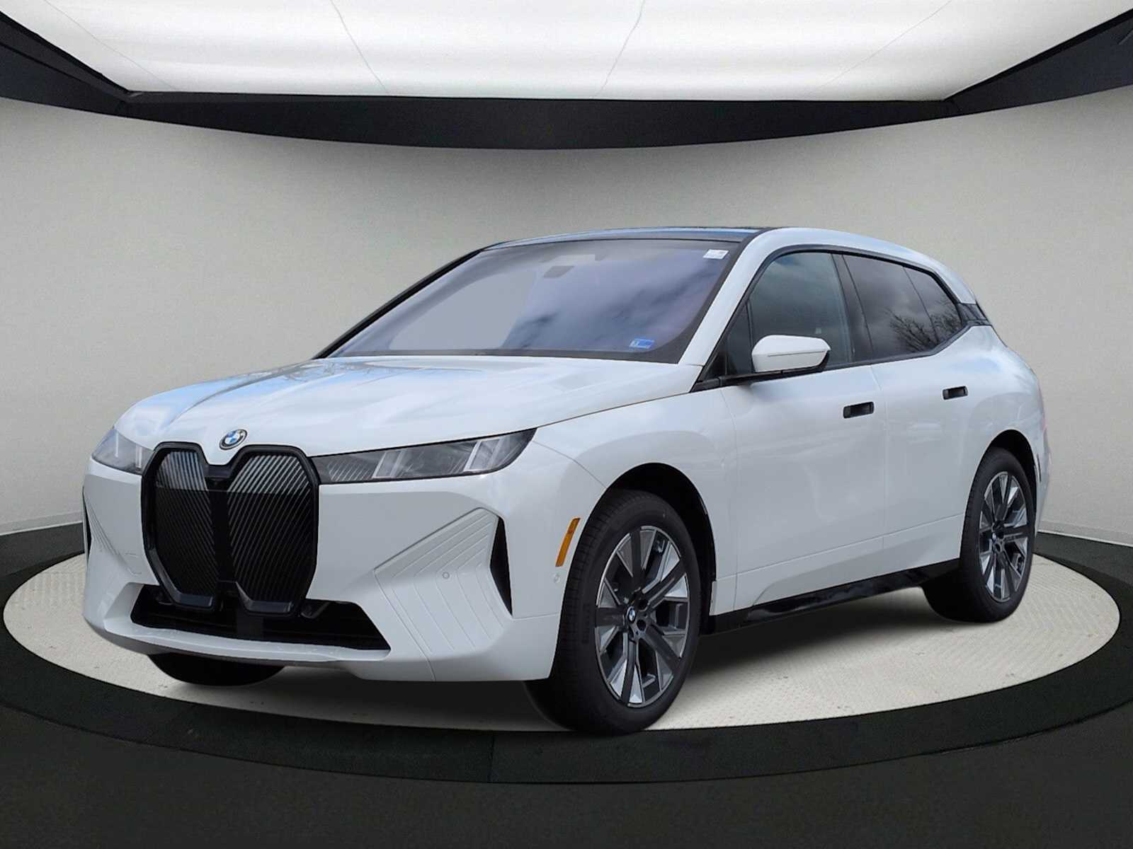 Thumbnail: 2026 BMW iX - 4