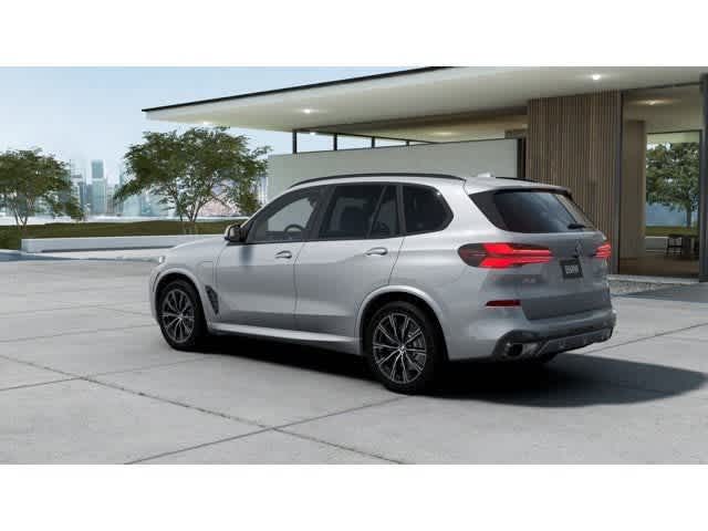 Thumbnail: 2026 BMW X5 - 2