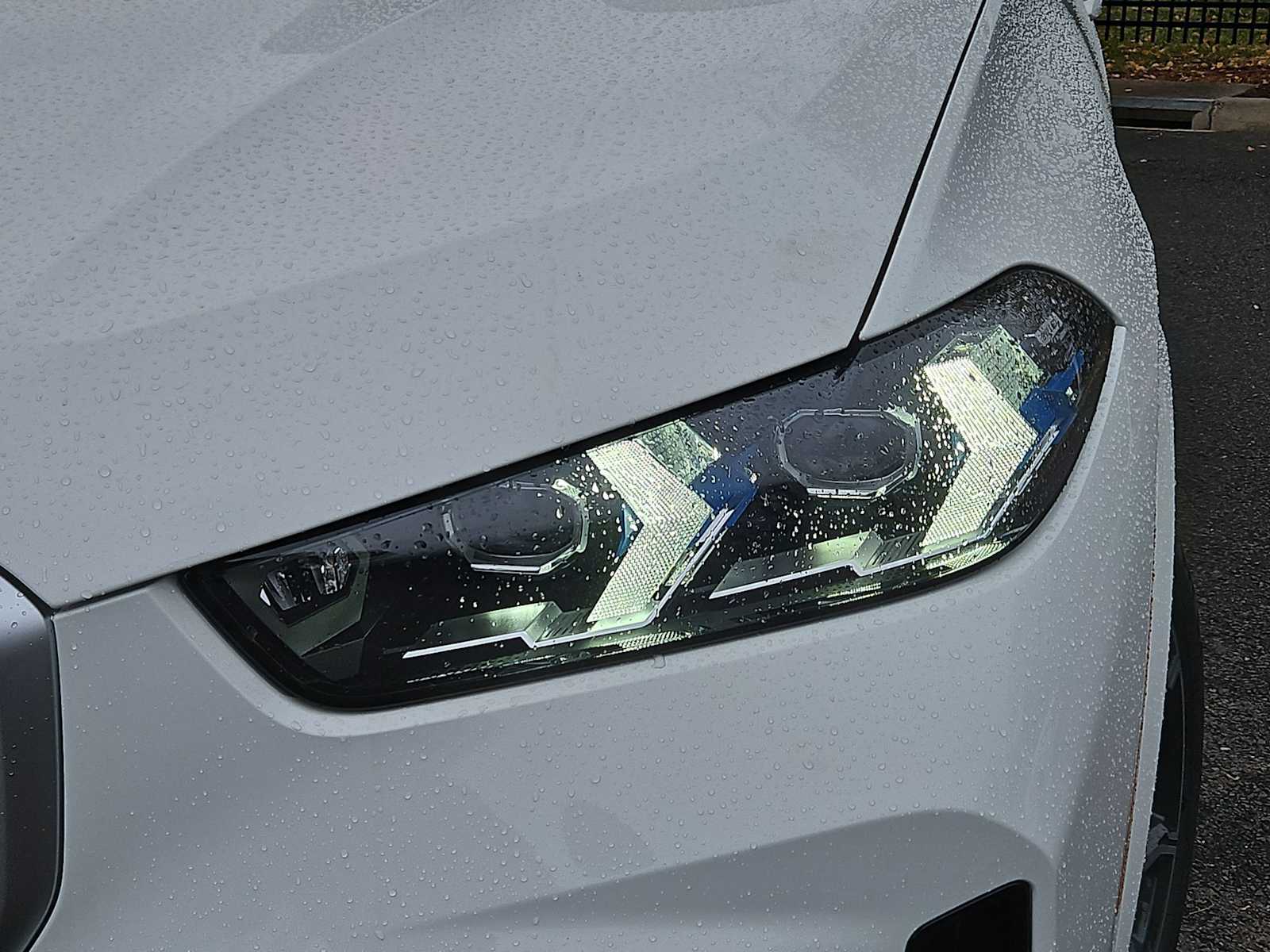 Thumbnail: 2026 BMW X5 - 11