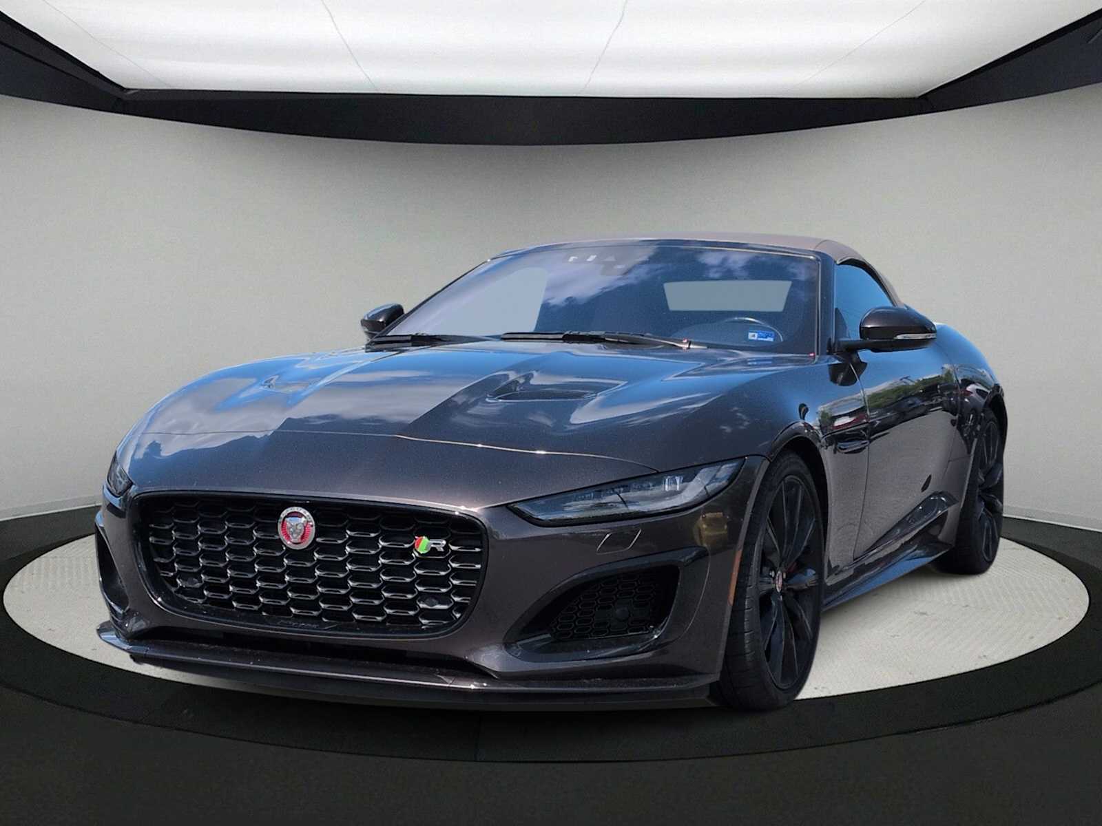 Thumbnail: 2021 Jaguar F-Type - 3