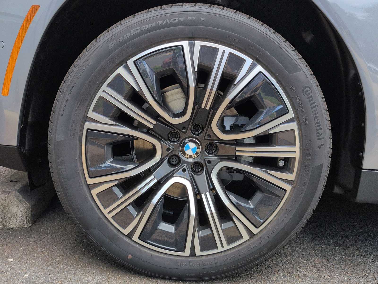Thumbnail: 2026 BMW X3 - 14