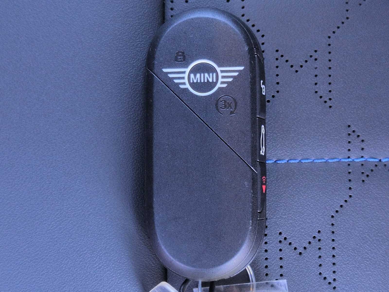 Thumbnail: 2025 MINI Cooper Hardtop - 36