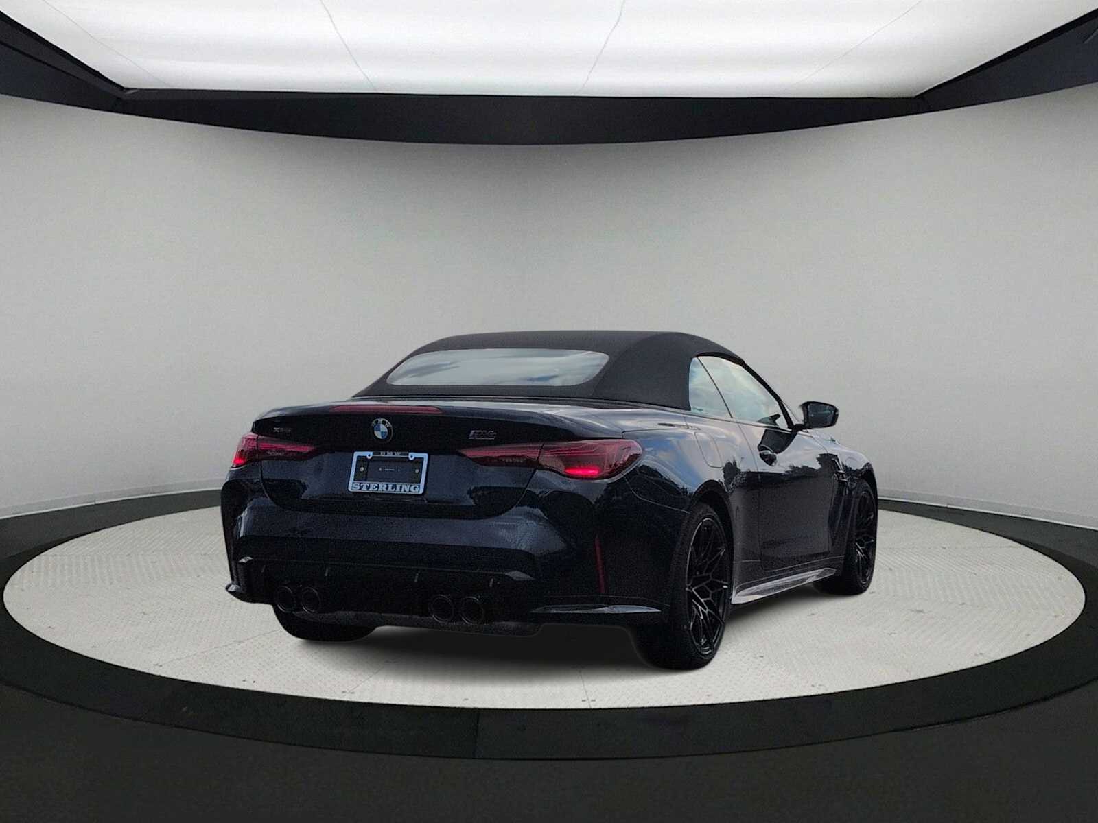 Thumbnail: 2027 BMW M4 - 8
