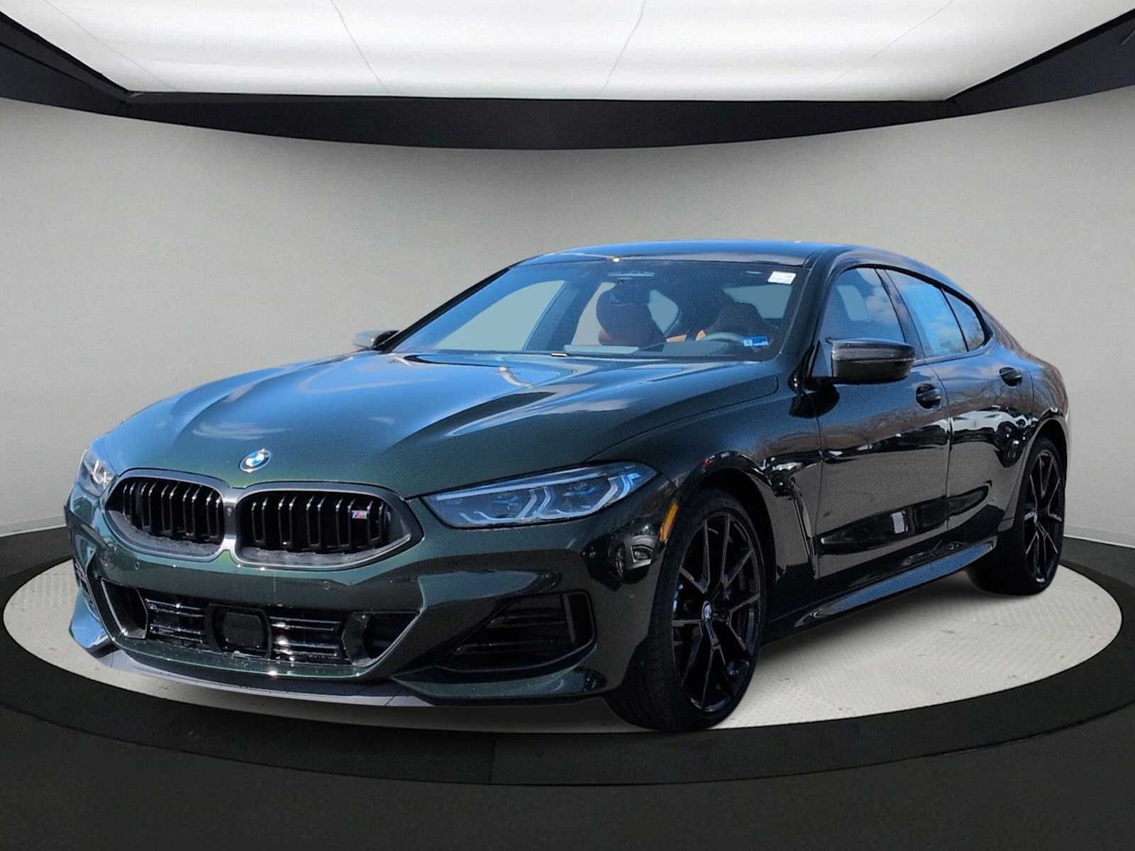 Thumbnail: 2026 BMW 8 Series - 4