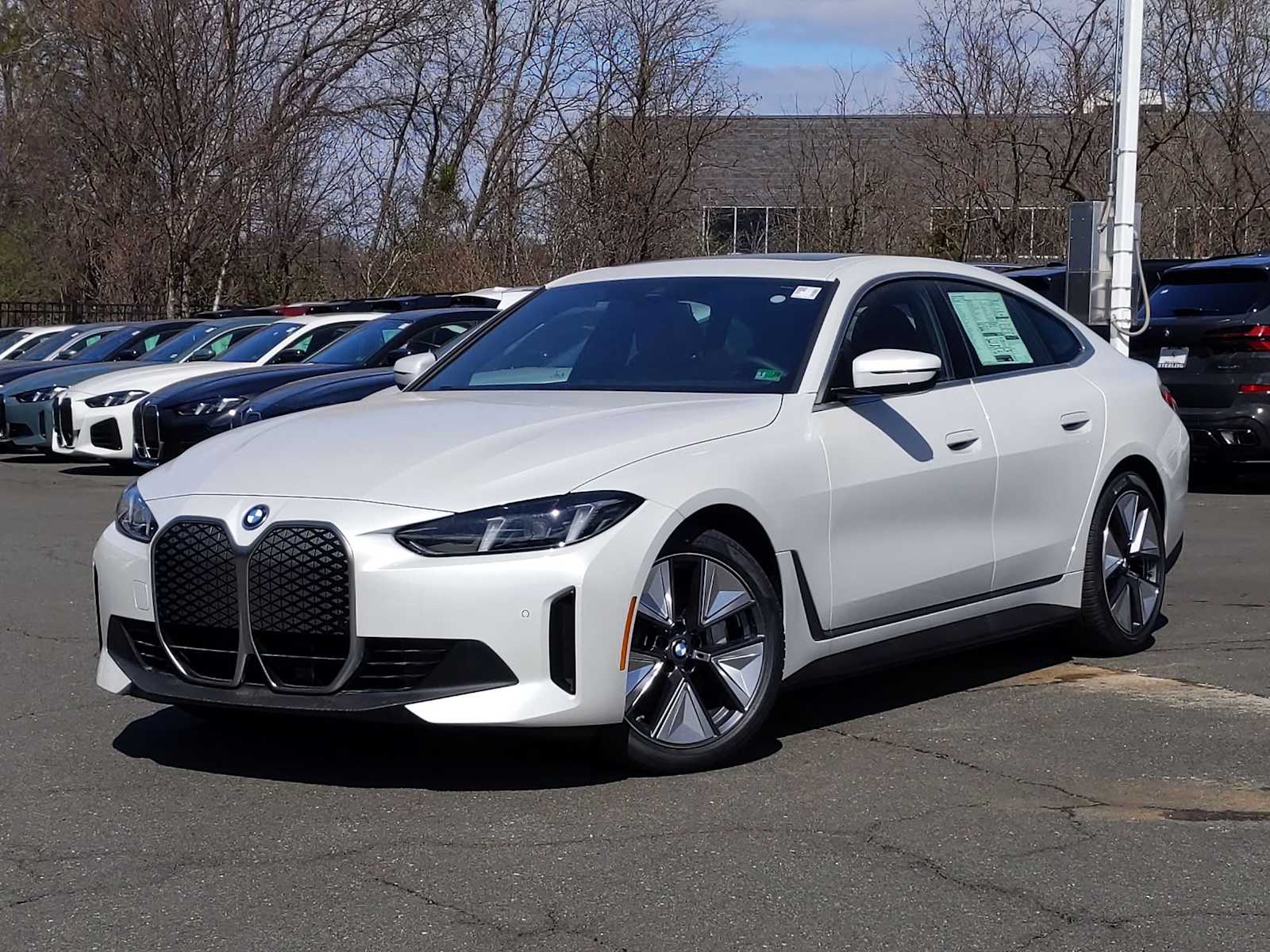 2025 BMW i4 xDrive40 -
                  Sterling, VA