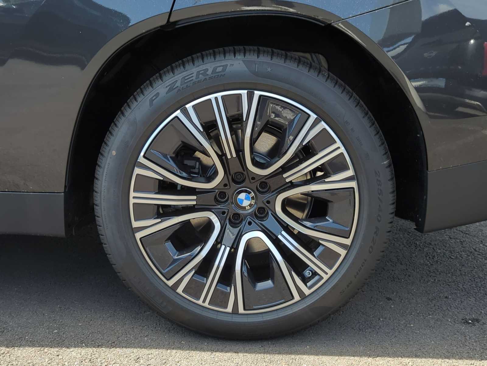 Thumbnail: 2025 BMW X3 - 13