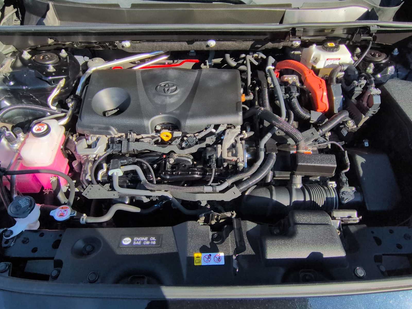 Thumbnail: 2021 Toyota RAV4 - 14