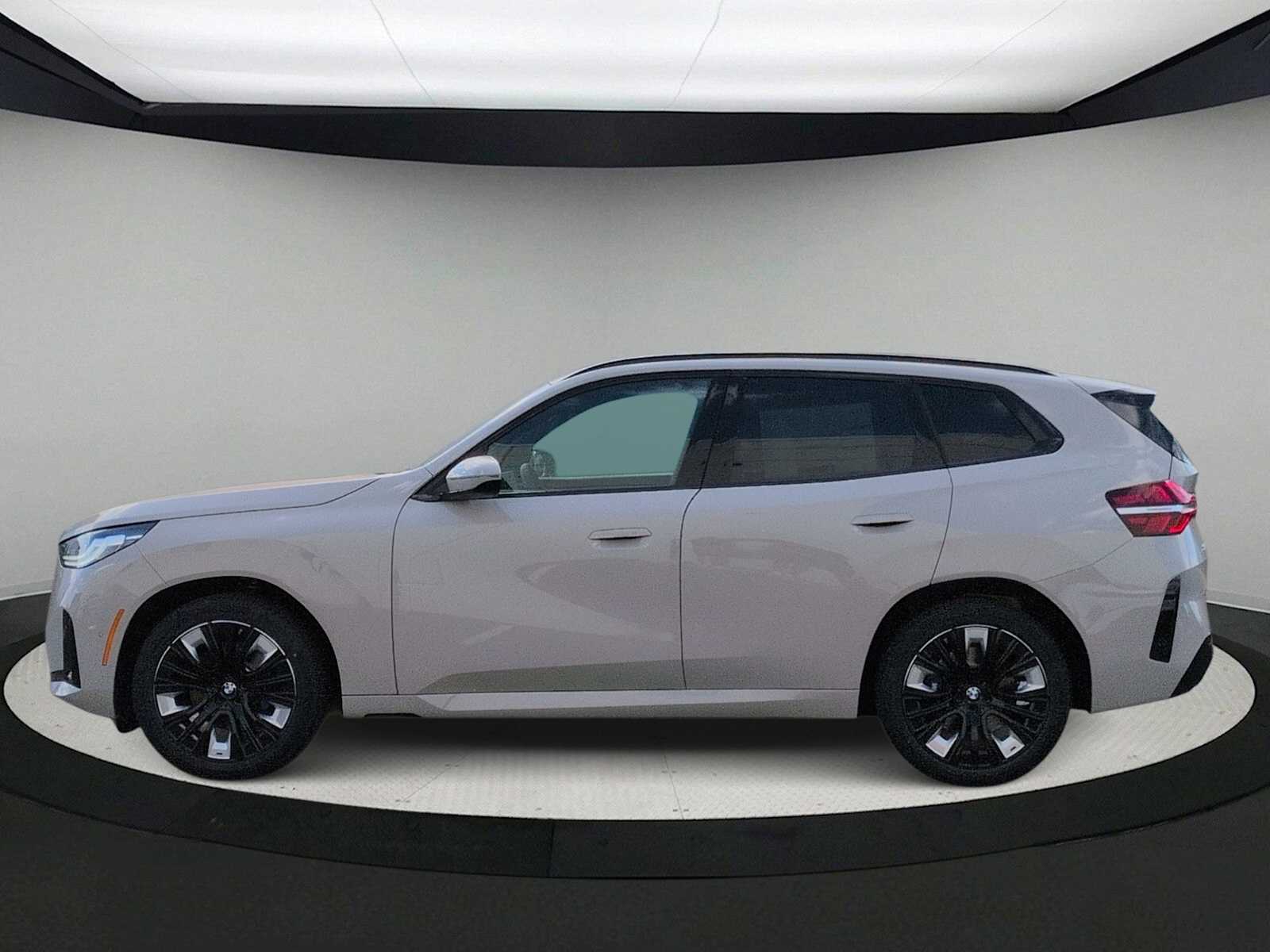 Thumbnail: 2026 BMW X3 - 5