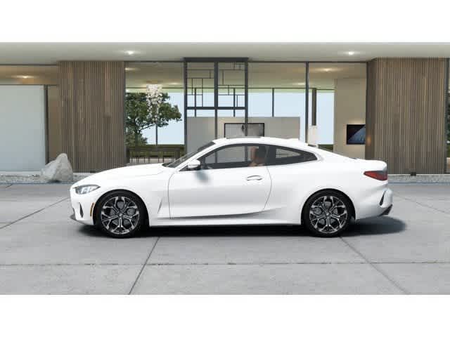 Thumbnail: 2026 BMW 4 Series - 4