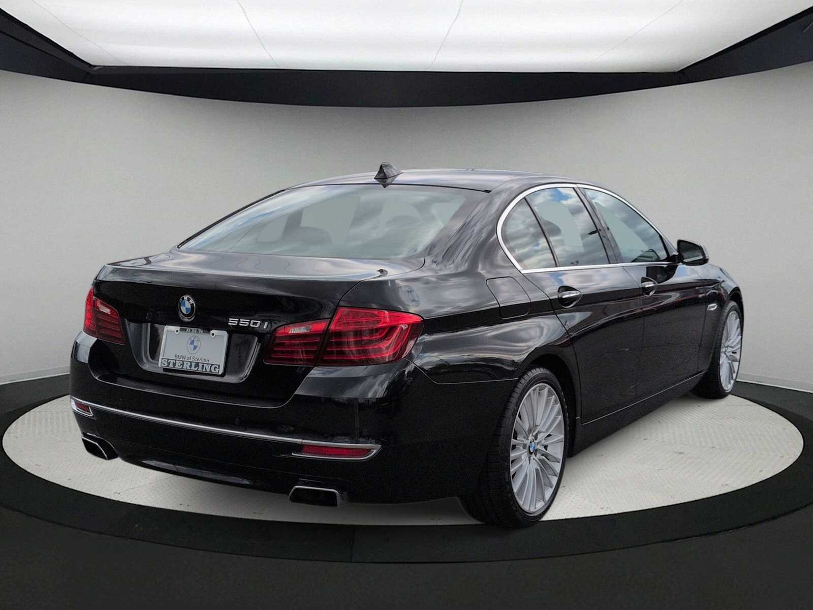 Thumbnail: 2014 BMW 5 Series - 8