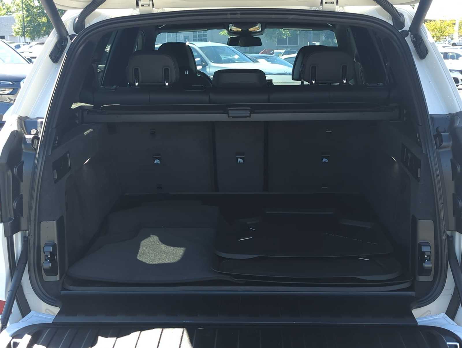 Thumbnail: 2025 BMW X5 - 35