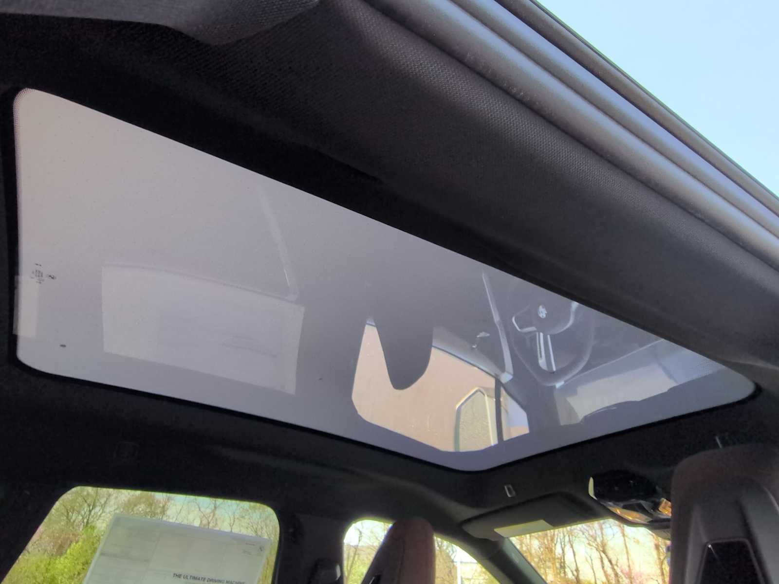 Thumbnail: 2026 BMW iX - 22