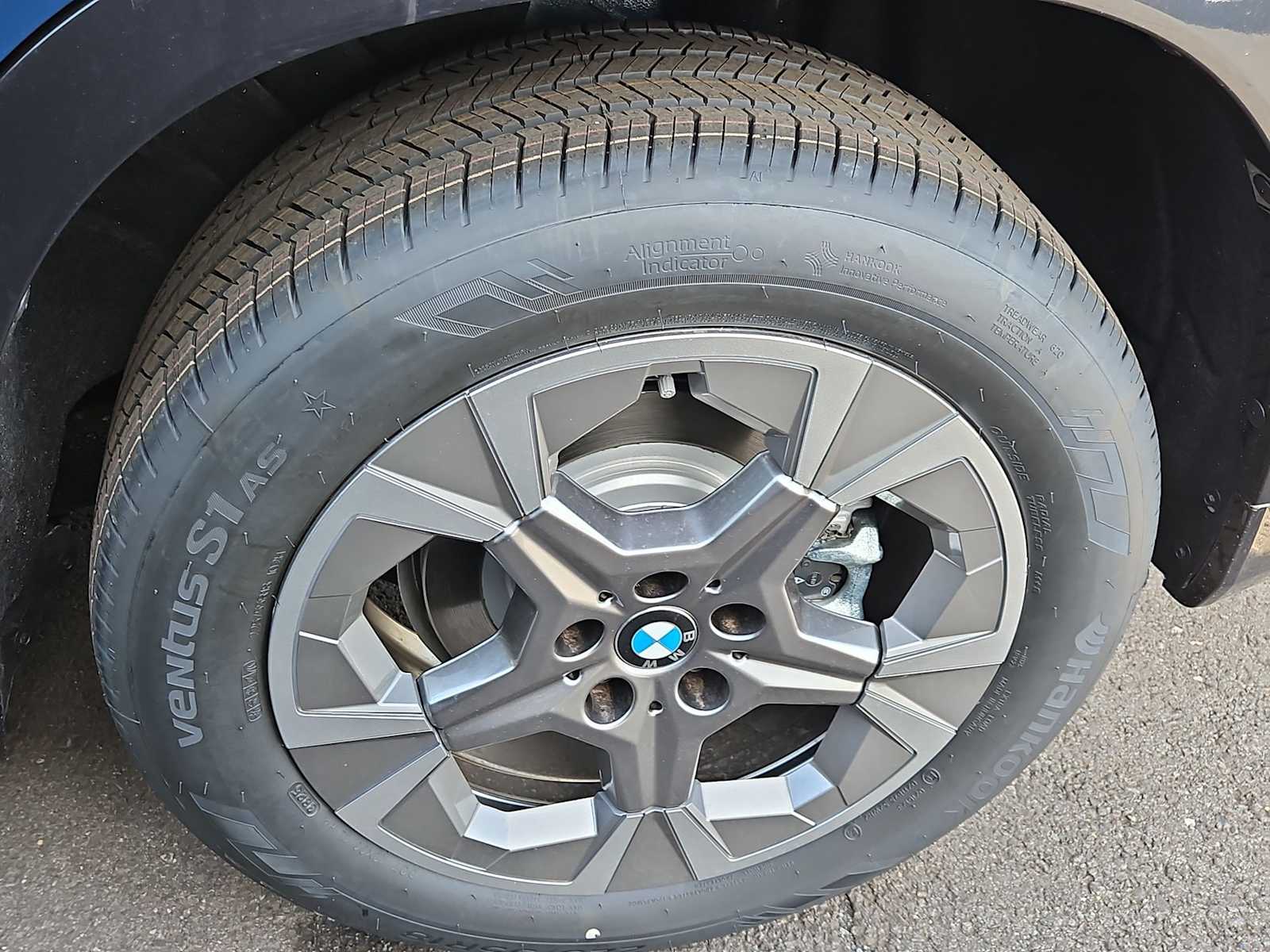 Thumbnail: 2026 BMW X1 - 11