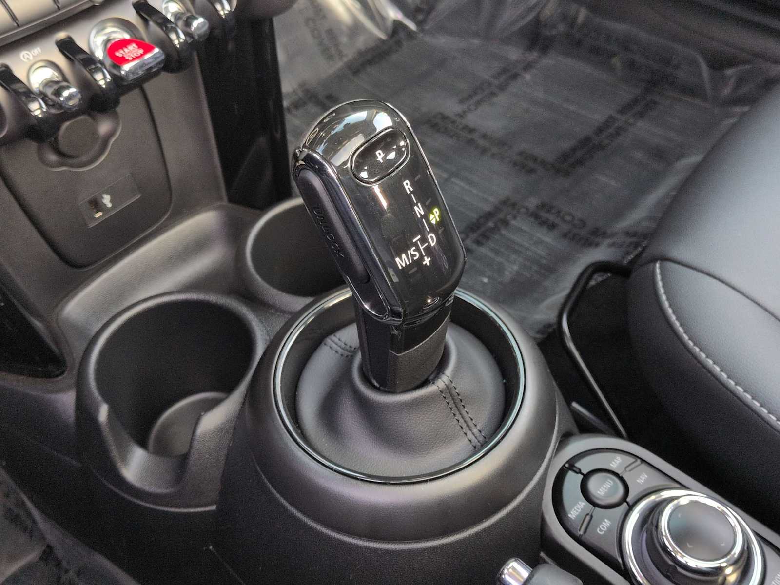 Thumbnail: 2023 MINI Cooper Hardtop - 34