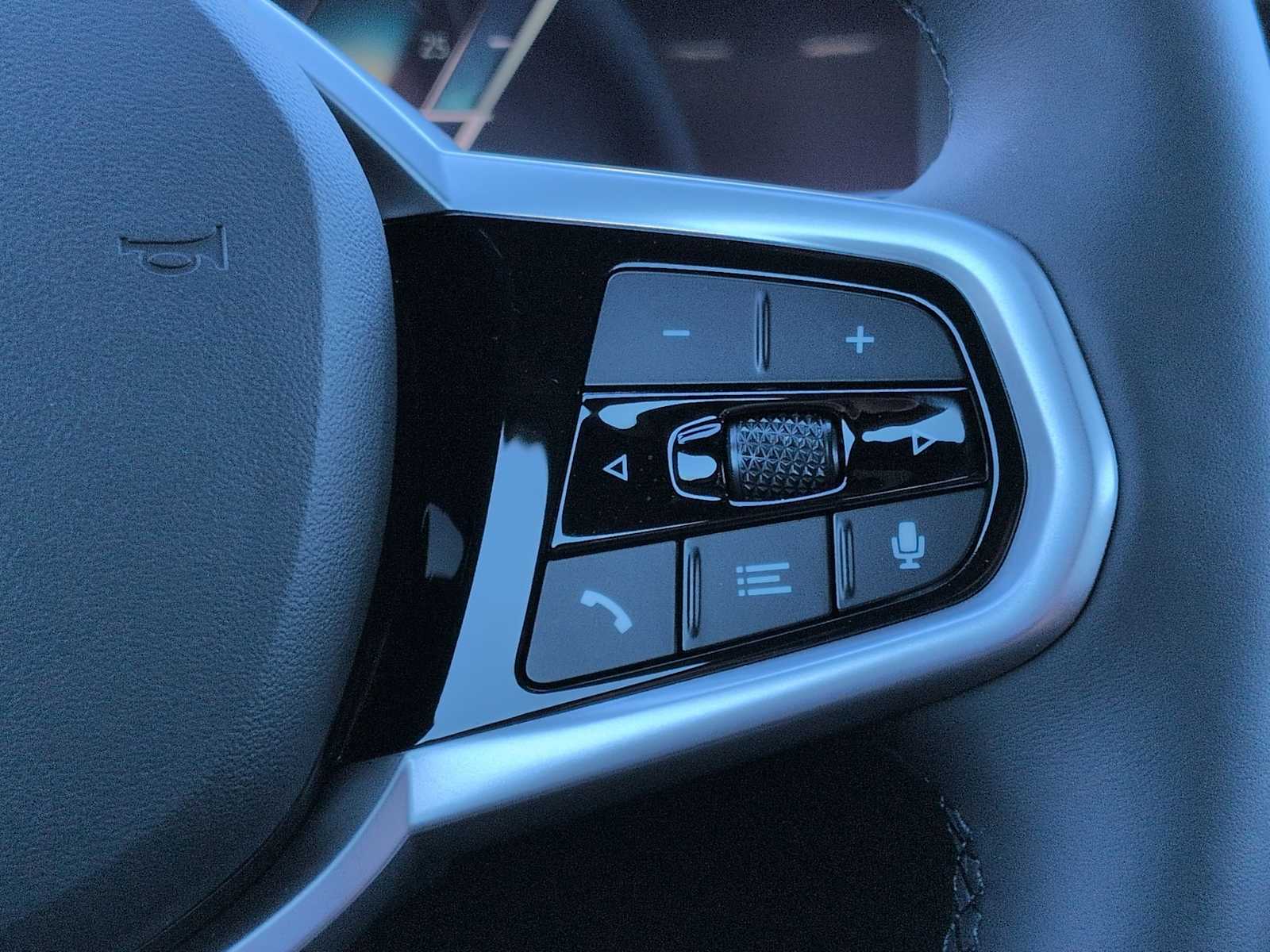 Thumbnail: 2026 BMW i4 - 27