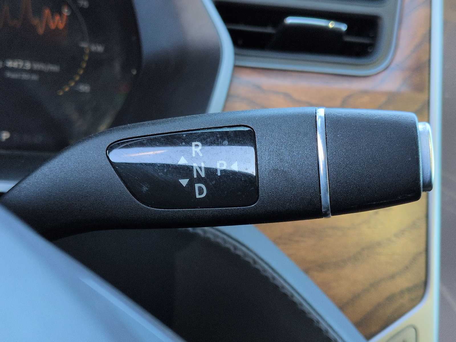 Thumbnail: 2020 Tesla Model S - 32