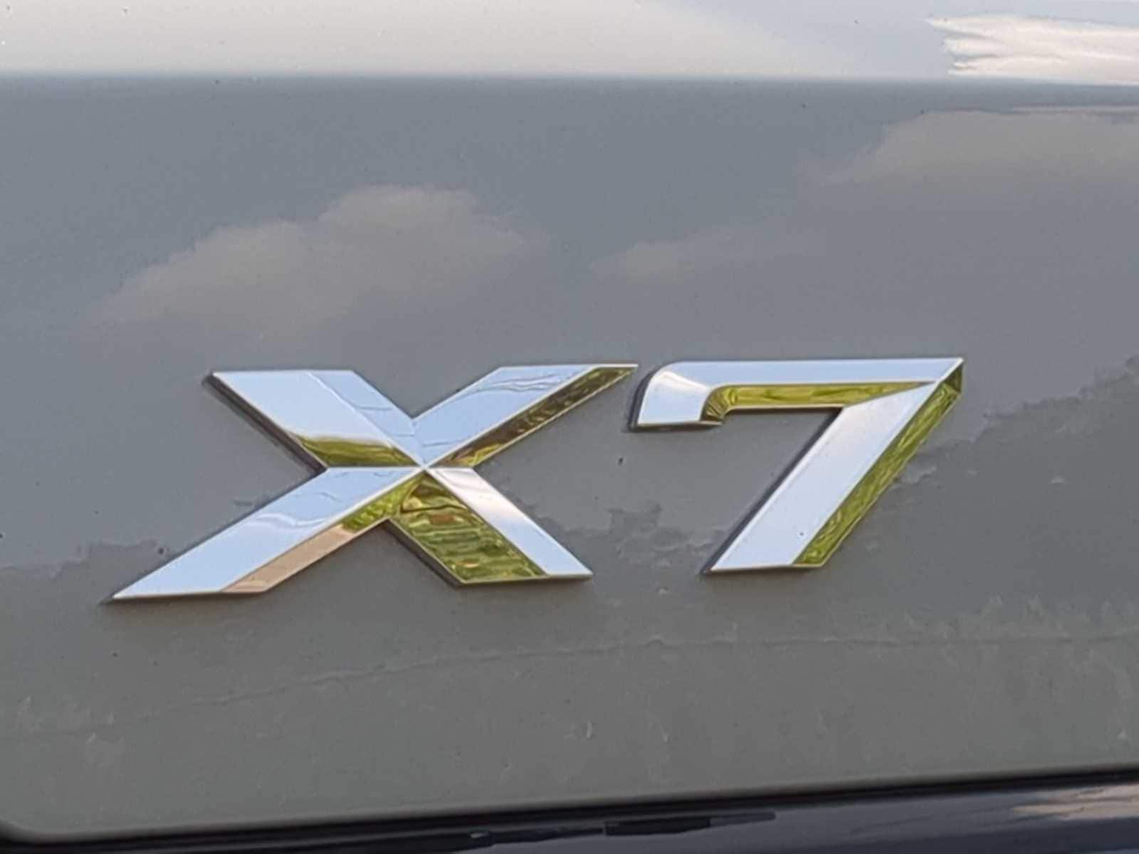 Thumbnail: 2024 BMW X7 - 13