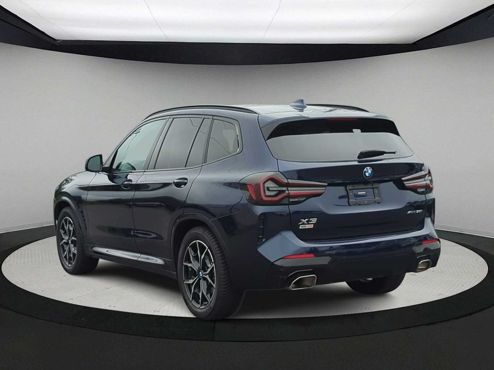 Thumbnail: 2022 BMW X3 - 6