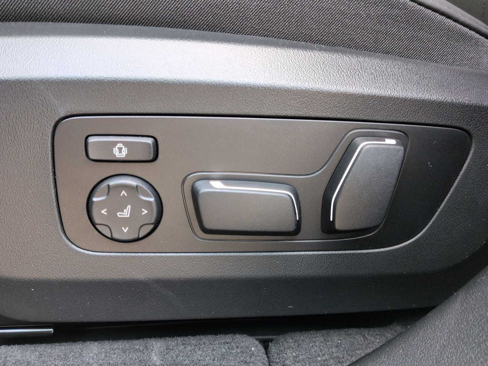 Thumbnail: 2026 BMW X3 - 18