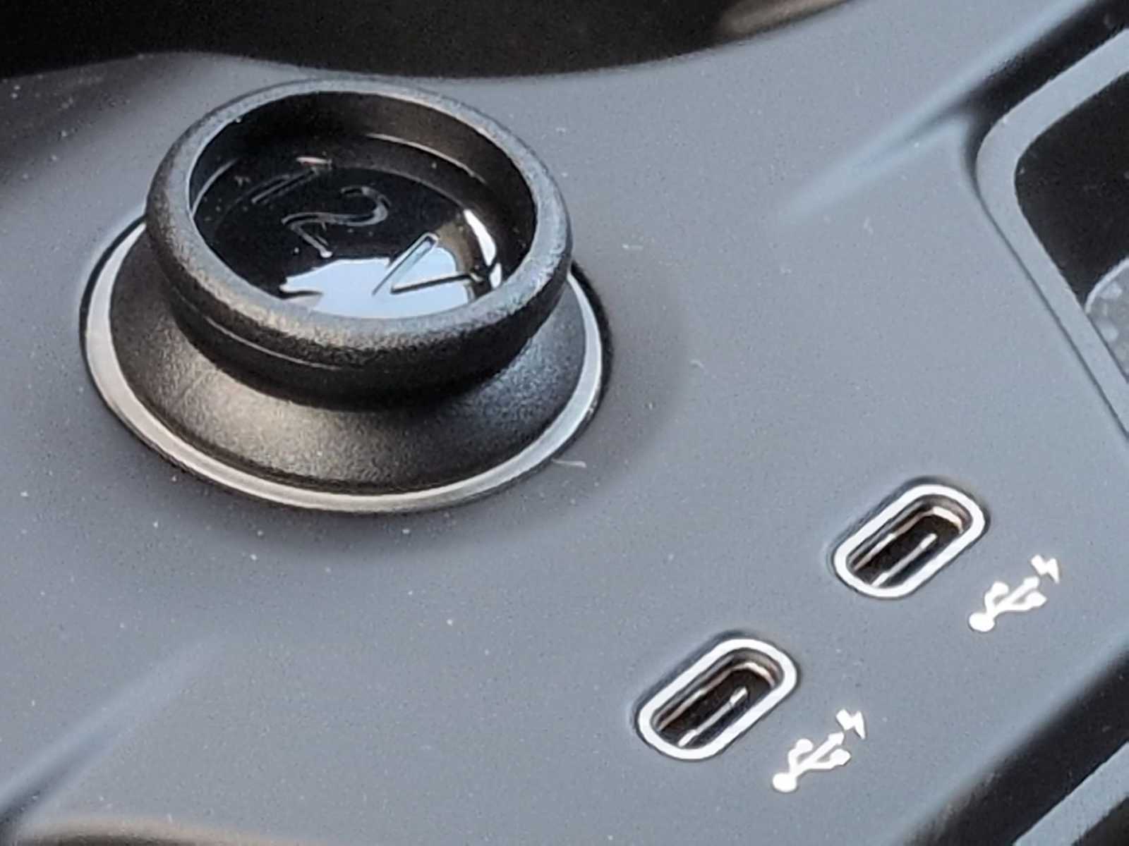 Thumbnail: 2026 BMW iX - 33