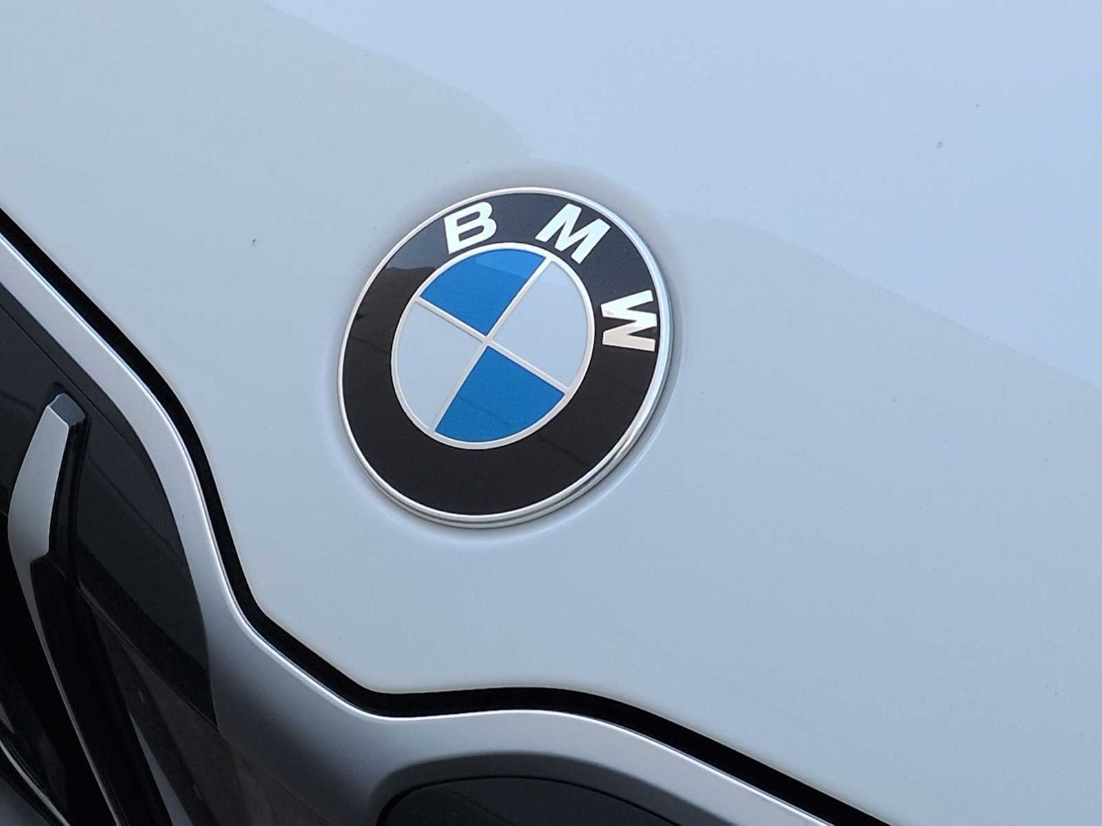 Thumbnail: 2026 BMW X1 - 12