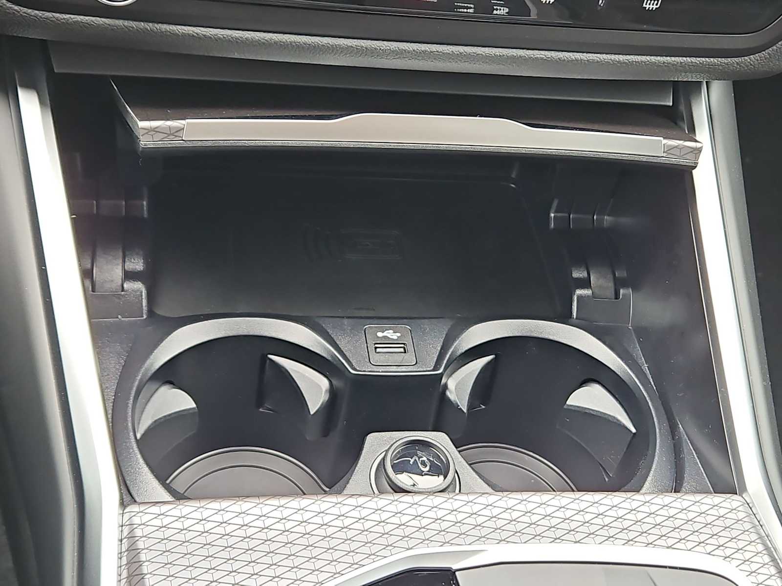 Thumbnail: 2025 BMW 3 Series - 32