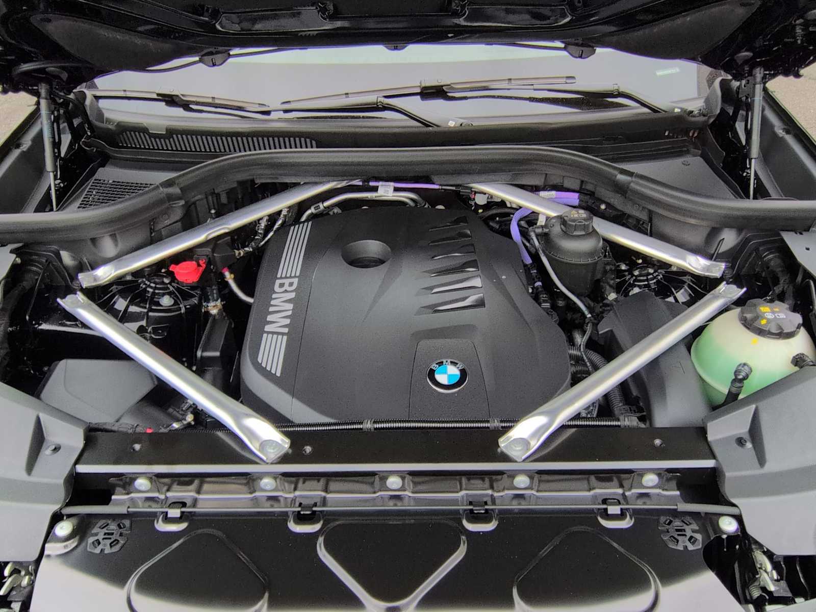 Thumbnail: 2026 BMW X5 - 15