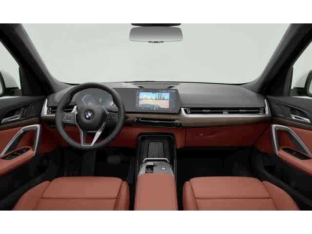 Thumbnail: 2027 BMW X1 - 7