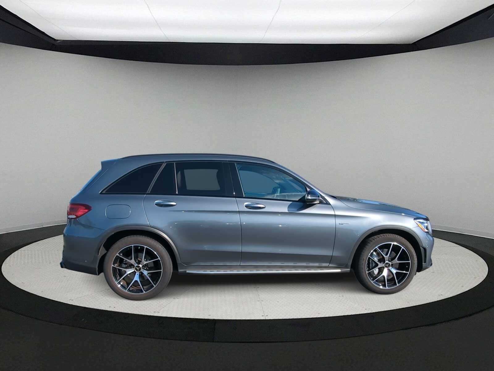 Thumbnail: 2022 Mercedes-Benz GLC - 9