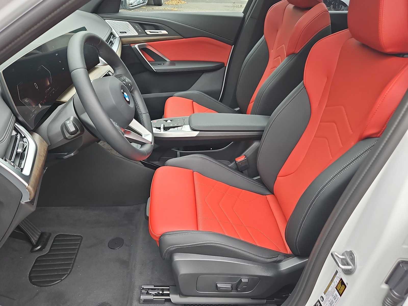 Thumbnail: 2025 BMW X1 - 16