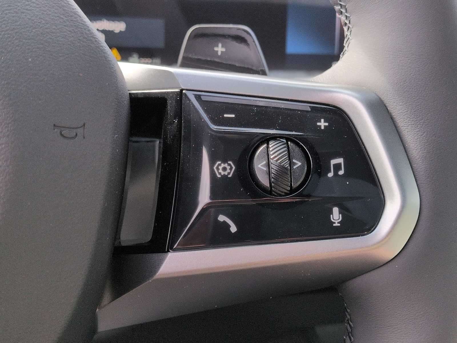 Thumbnail: 2026 BMW 5 Series - 27