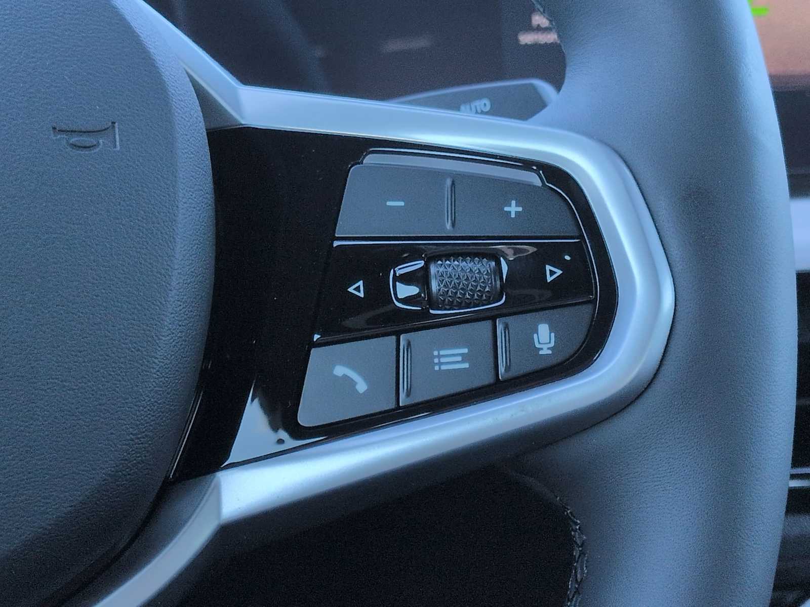 Thumbnail: 2026 BMW i4 - 27