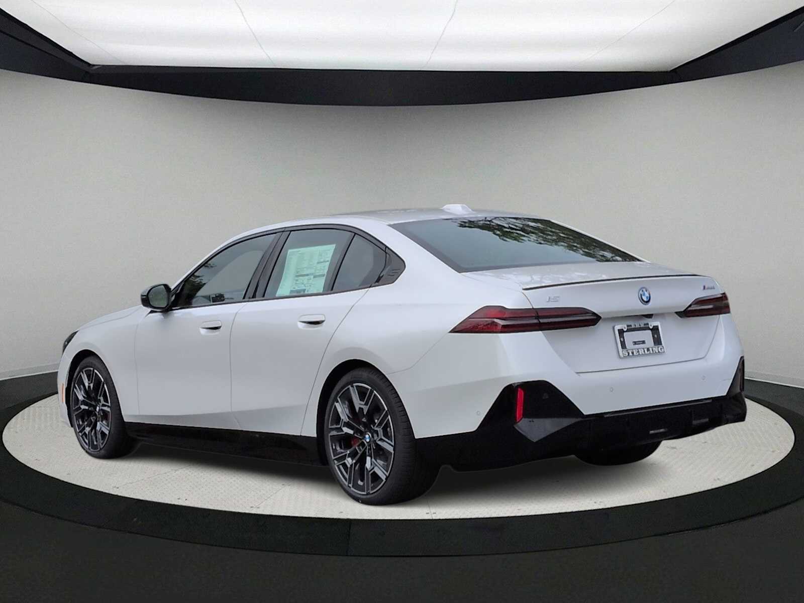 Thumbnail: 2026 BMW i5 - 6
