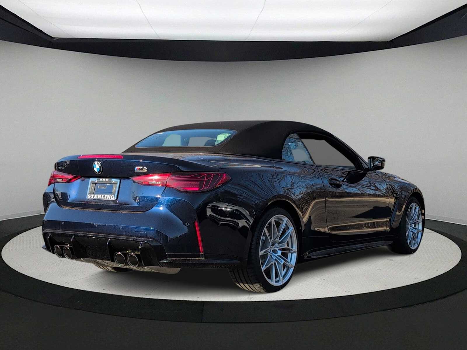 Thumbnail: 2026 BMW M4 - 8