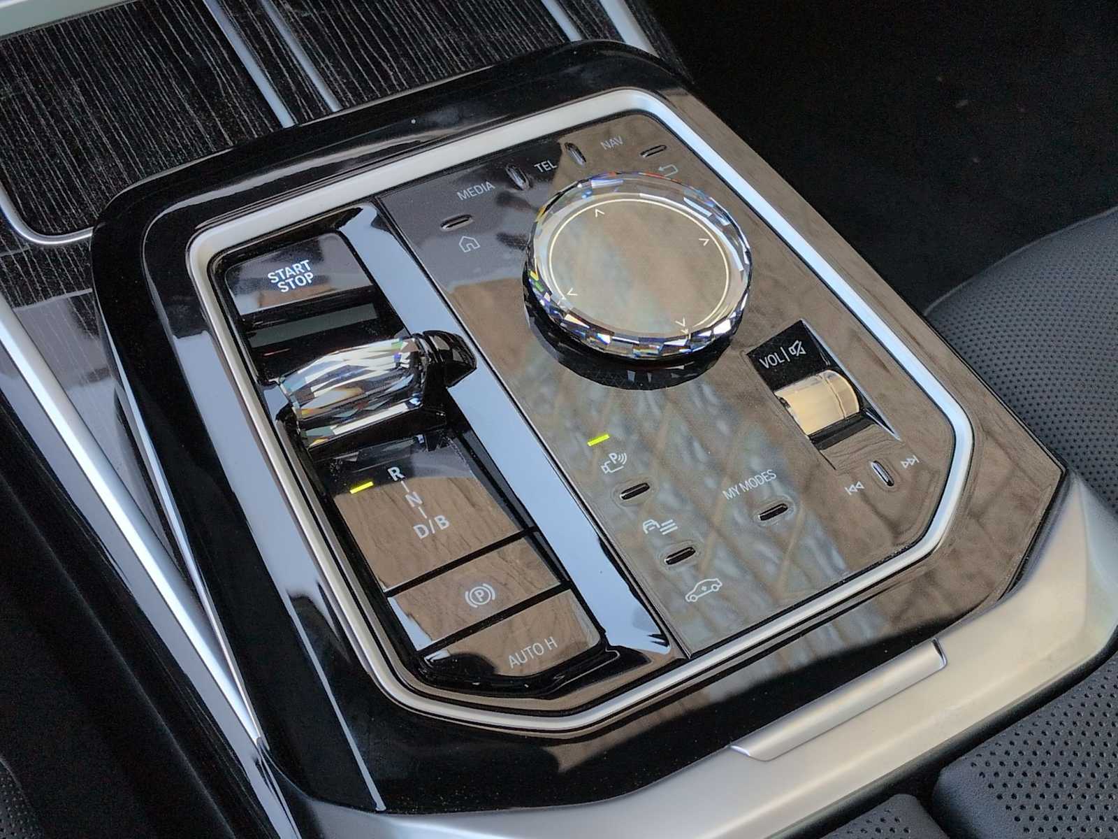 Thumbnail: 2026 BMW i7 - 35