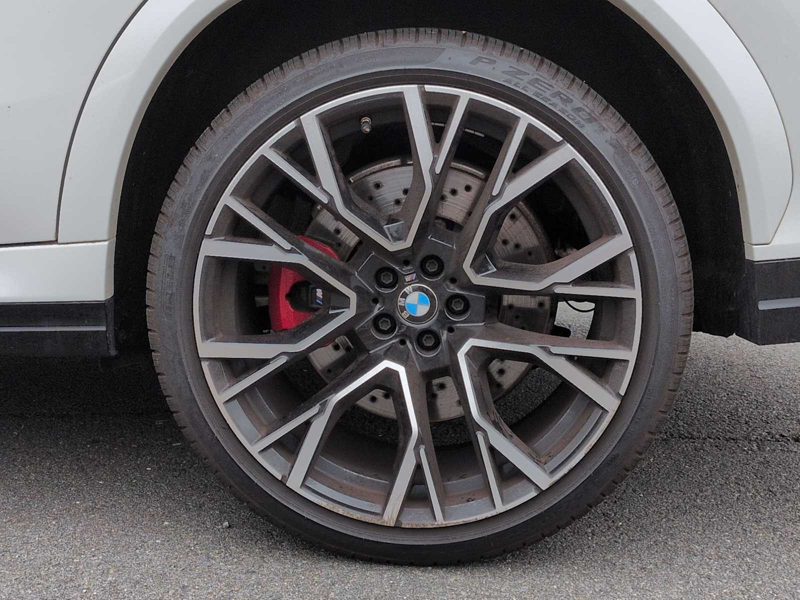 Thumbnail: 2024 BMW X6 - 14