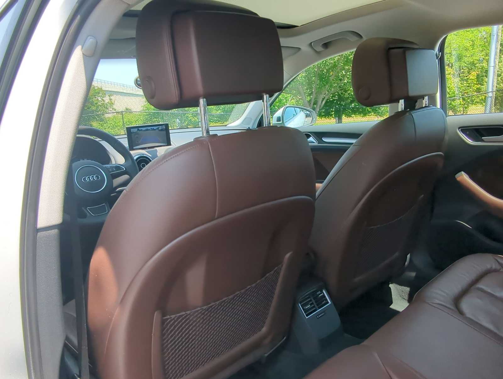 2015 Audi A3 e-tron Premium Plus 10