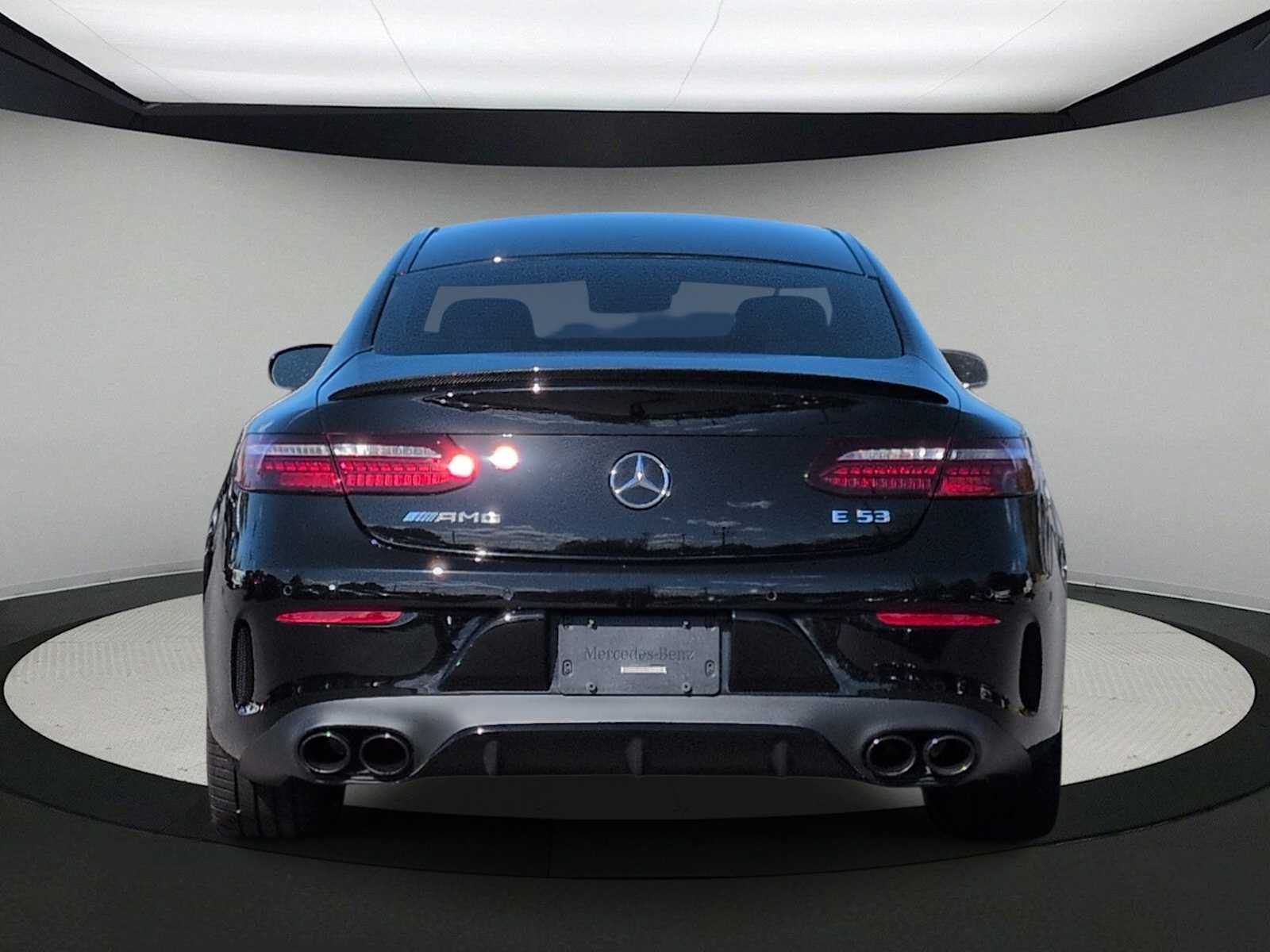 Thumbnail: 2023 Mercedes-Benz E-Class - 7