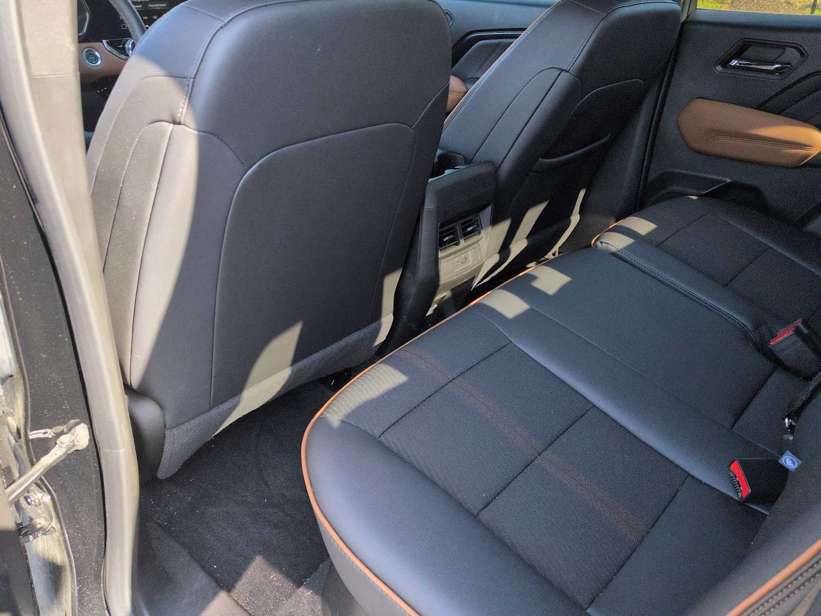 Thumbnail: 2024 GMC Canyon - 19