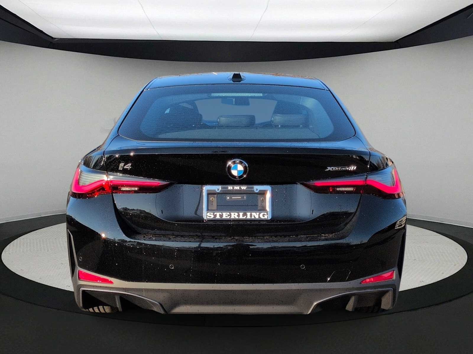 Thumbnail: 2026 BMW i4 - 7